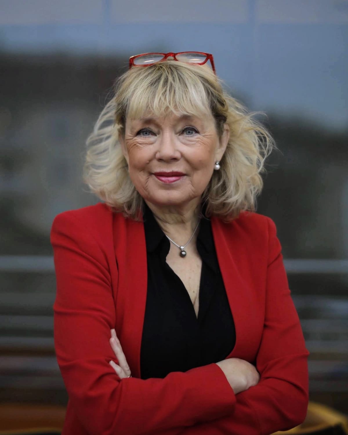 Portrett av Eva Bratholm.